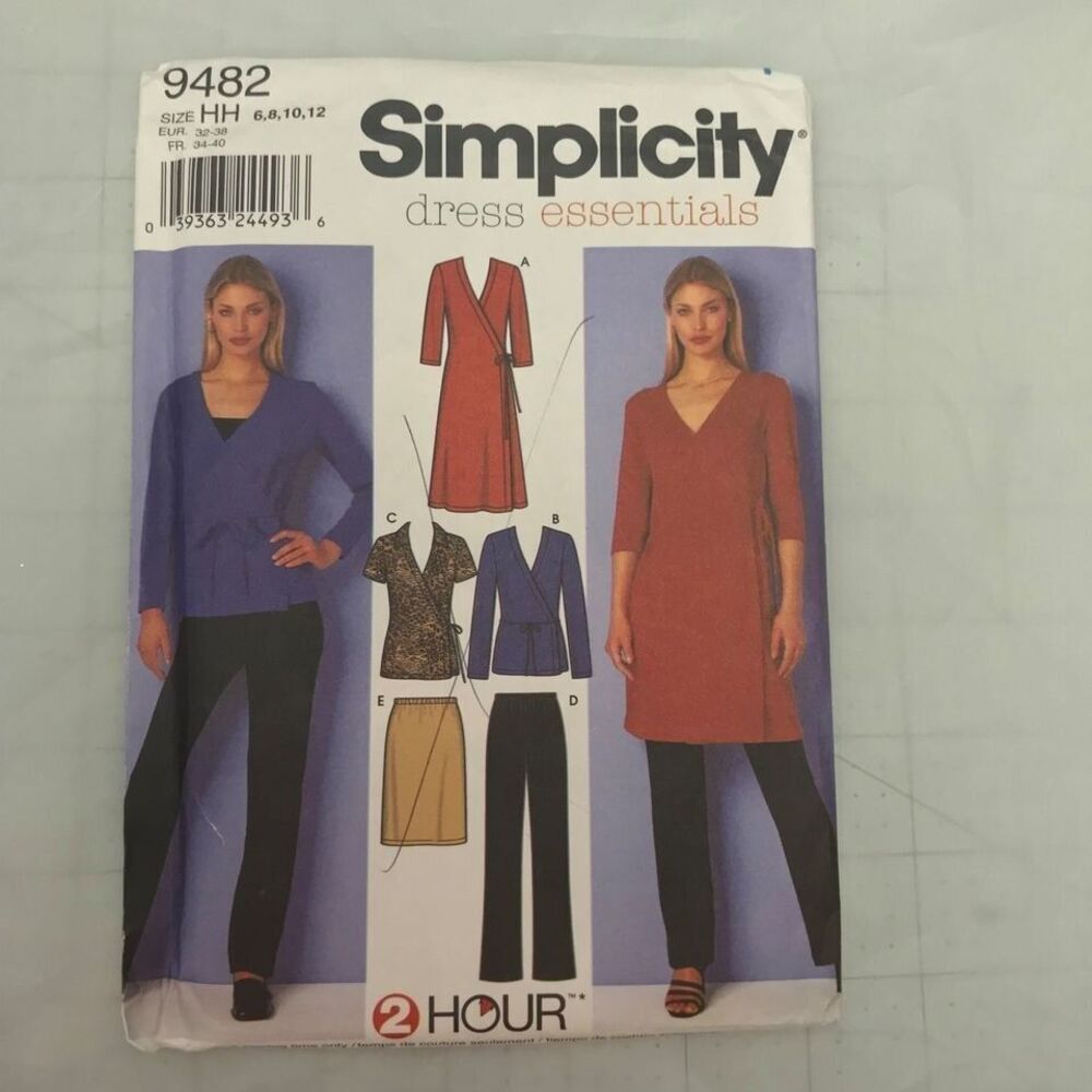 #9482 Simplicity Womens dress sewing pattern 6-12